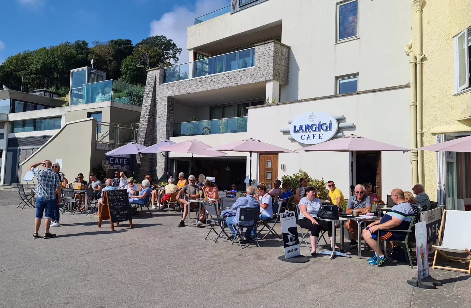 Largigi Cafe Lyme Regis